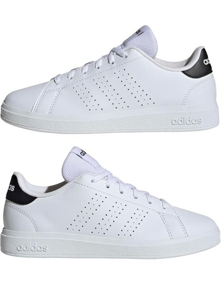 Zapatilla Clásica Adidas Color blanco y detalle azul